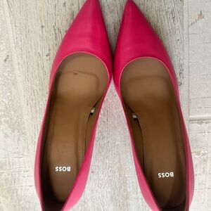 Boss Women's Vibrant Pink Pointed Flats